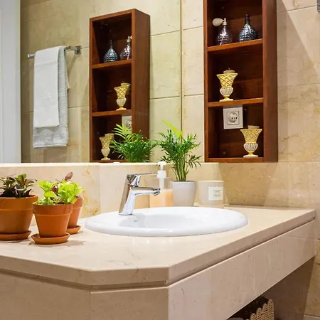 Banus Apartment